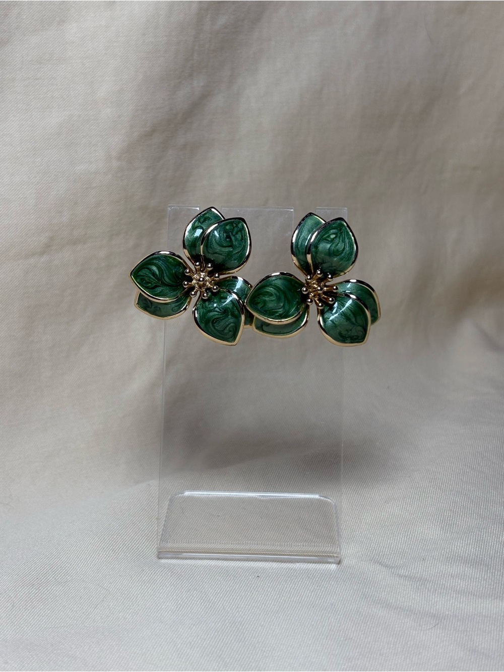Green Floral Petal Earrings - Women's Fashion Jewelry